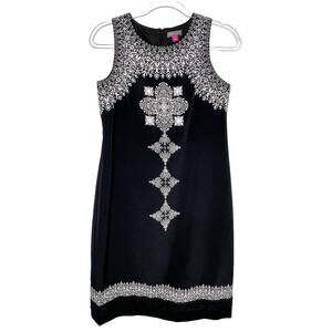 VINCE CAMUTO Sleeveless Shift Dress Above Knee Geo-Patterned Black White Size 2
